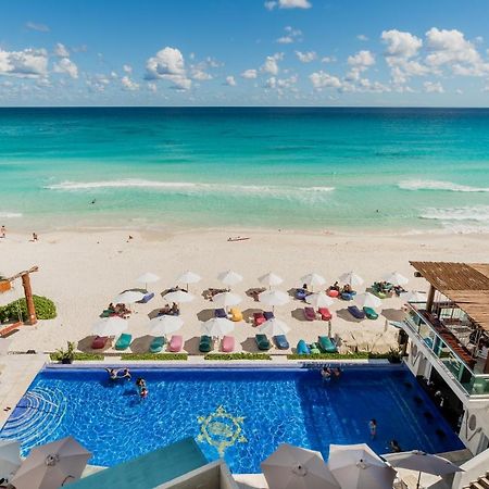 *Turquoise Escape- Beachfront Studio By Casa Paraiso* Cancún Extérieur photo