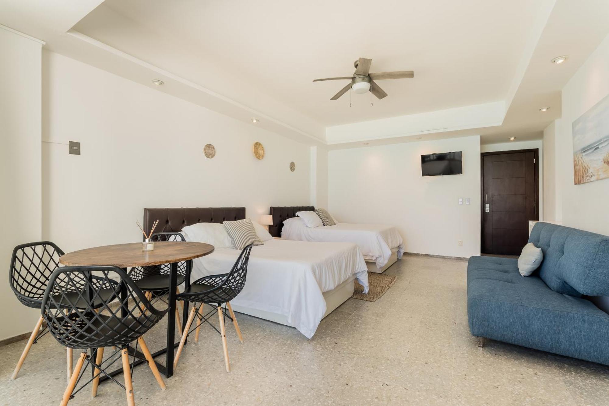 *Turquoise Escape- Beachfront Studio By Casa Paraiso* Cancún Extérieur photo